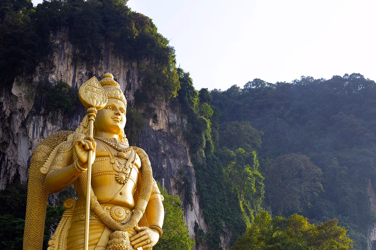 the-arulmigu-murugan-statue-in-batu-caves-malaysi-2024-07-31-01-47-44-utc